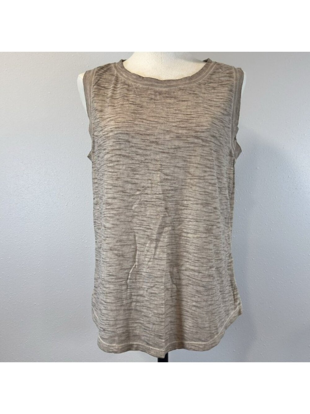 Great Northwest Indigo Sleeveless Top Womens Sz L Heathered Beige Gathered Back